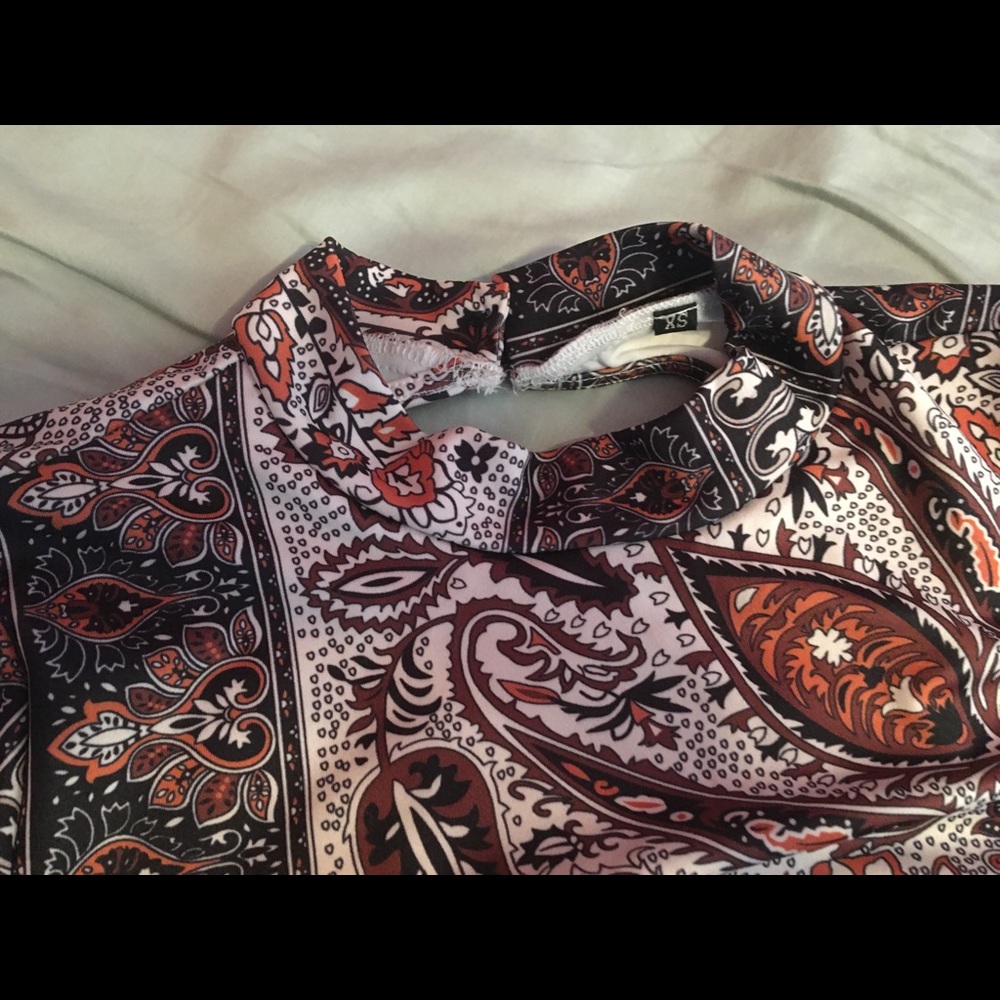 Dress - Picture 3 of 8